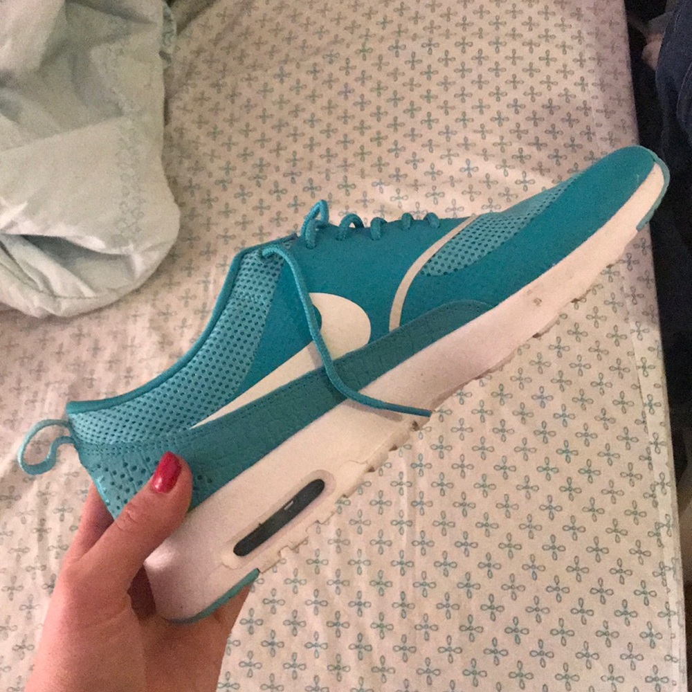 Nike shoes
